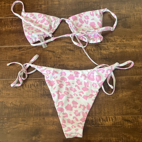 zaful pink and white cheetah print bathing suit set - Picture 2 of 2